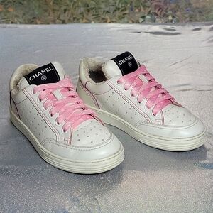 Chanel 21P Calfskin Leather White Low-top Sneakers Trainers Sz:35.5 Pink Spatter